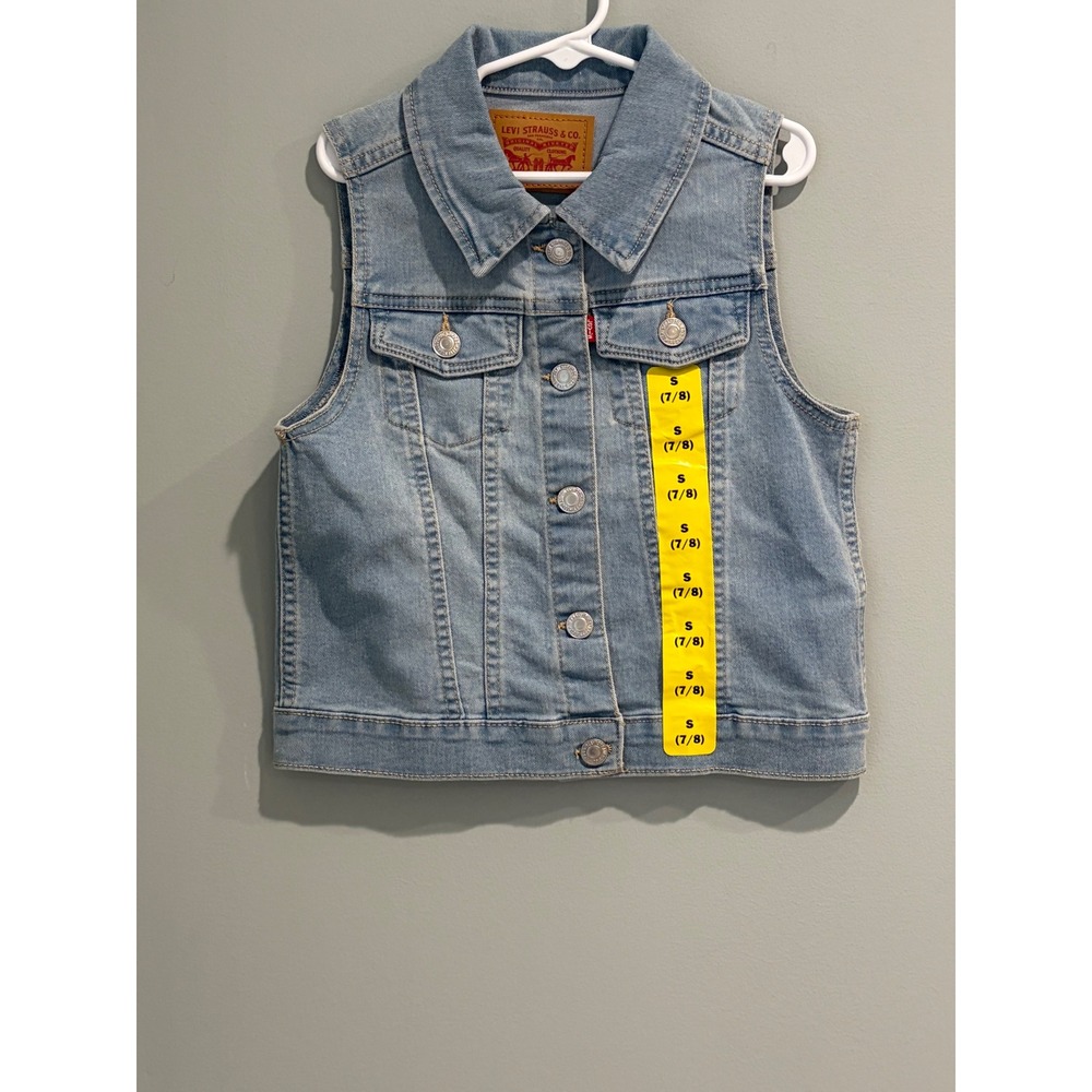 Levis Kids Light Wash Denim Trucker Vest Sleeveless Jacket Size S 7/8 NEW
